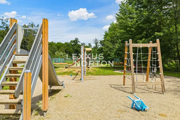 Prodej bytu 2+kk, Praha - Běchovice, Českobrodská, 56 m2