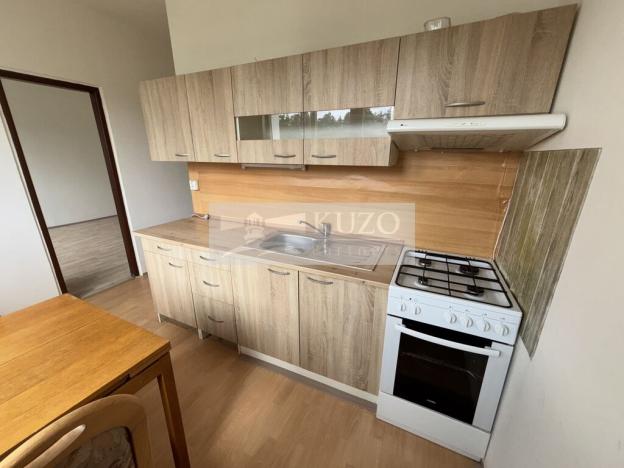 Prodej bytu 1+1, Rotava, Sídliště, 37 m2