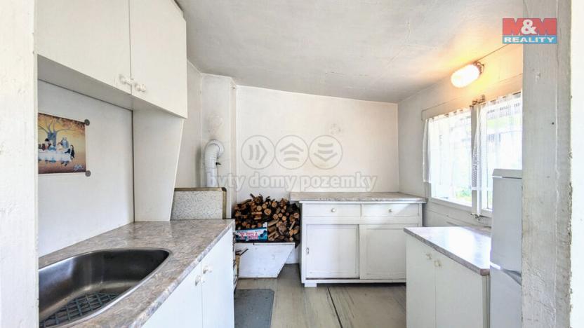 Prodej chaty, Káraný, 35 m2