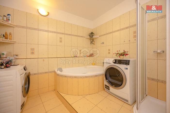 Prodej bytu 3+1, Šumperk, Finská, 86 m2