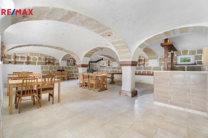 Prodej rodinného domu, Brniště - Luhov, 250 m2