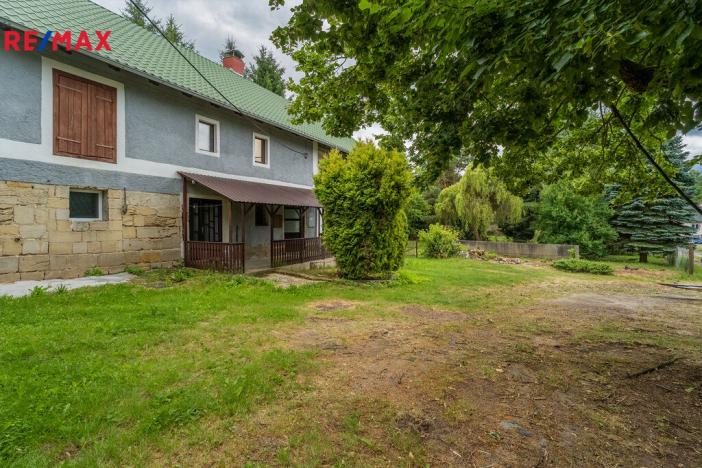 Prodej rodinného domu, Brniště - Luhov, 250 m2