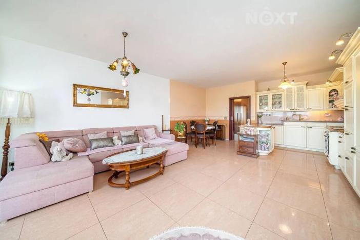 Prodej bytu 3+1, Olomouc, Družební, 89 m2