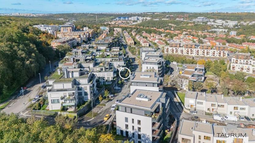 Prodej obchodního prostoru, Praha - Košíře, Lerausova, 92 m2