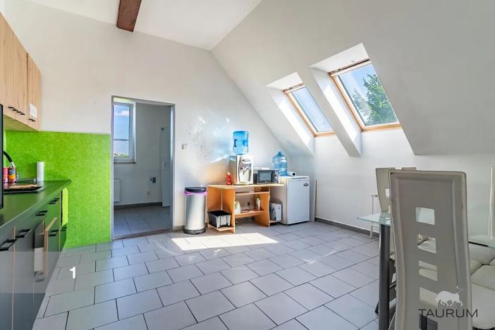 Prodej komerční nemovitosti, Vojkovice, 12027 m2