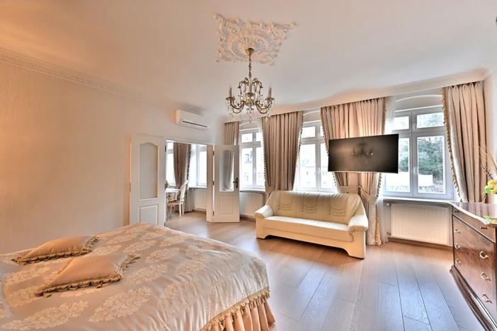 Prodej bytu 2+kk, Karlovy Vary, Vřídelní, 55 m2