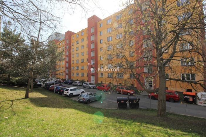 Pronájem bytu 2+1, Praha - Záběhlice, Přesličková, 60 m2