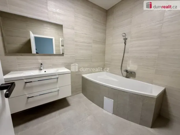 Prodej rodinného domu, Velká Hleďsebe, K Malé Hleďsebi, 177 m2