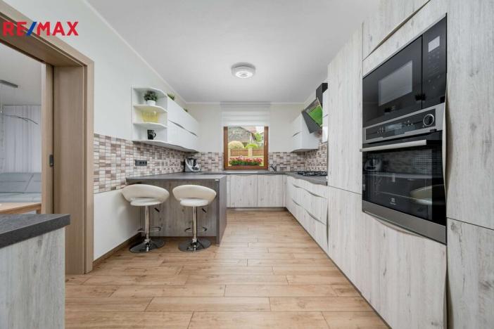 Prodej rodinného domu, Držkov, 232 m2