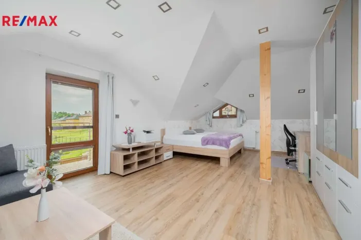 Prodej rodinného domu, Držkov, 232 m2