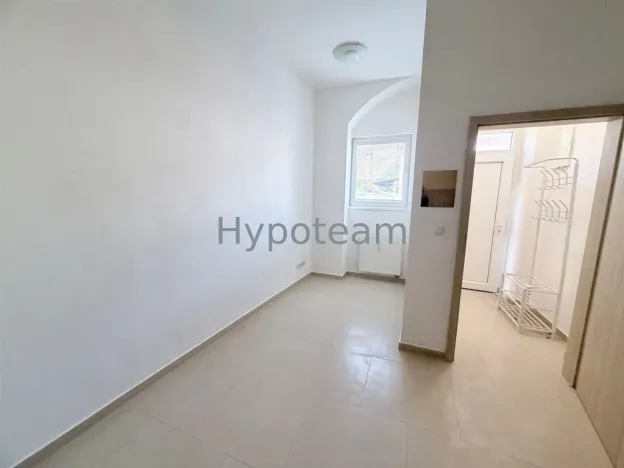 Pronájem bytu 2+kk, Ústí nad Labem - Ústí nad Labem-centrum, Jateční, 45 m2