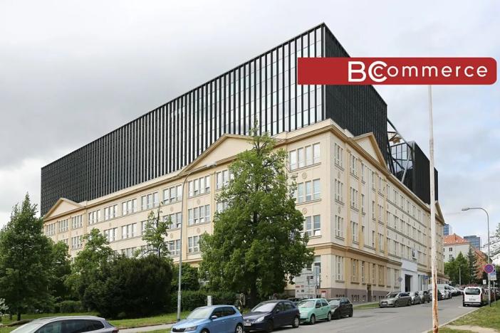 Pronájem kanceláře, Brno, 433 m2