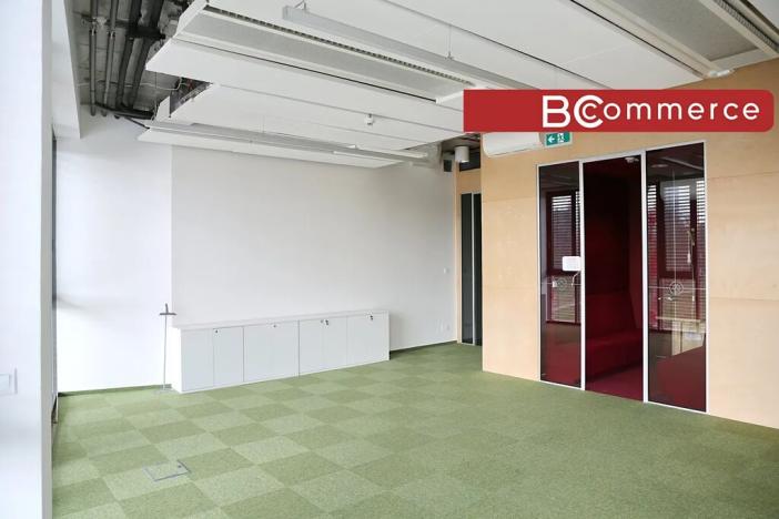 Pronájem kanceláře, Brno, 600 m2