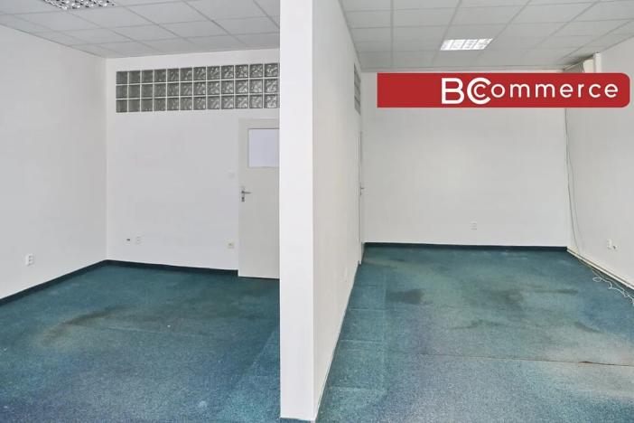 Pronájem kanceláře, Modřice, Masarykova, 100 m2