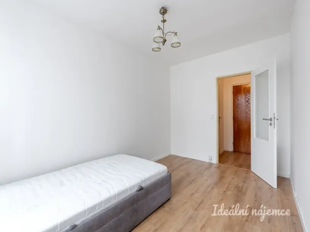 Pronájem bytu 3+kk, Praha - Kobylisy, Šimůnkova, 62 m2