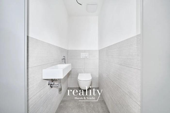 Prodej bytu 3+kk, Znojmo, Kosmákova, 110 m2