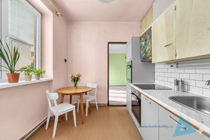 Prodej bytu 2+1, Nová Paka, Achátová, 47 m2