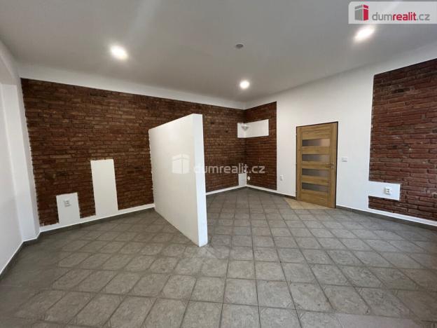 Pronájem bytu 2+kk, Kolín - Kolín V, Ovčárecká, 69 m2