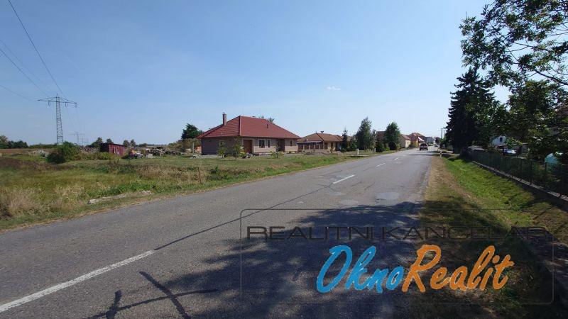 Prodej pozemku pro bydlení, Šumná, 1645 m2