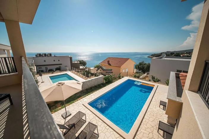 Prodej ubytování, Jakišnica, Chorvatsko, 160 m2