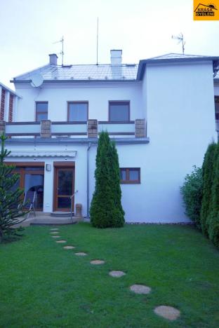 Prodej rodinného domu, Velký Týnec, 295 m2