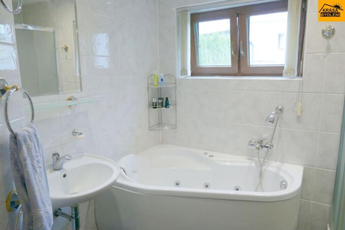 Prodej rodinného domu, Velký Týnec, 295 m2