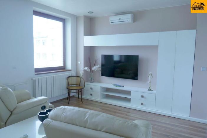 Prodej rodinného domu, Velký Týnec, 295 m2