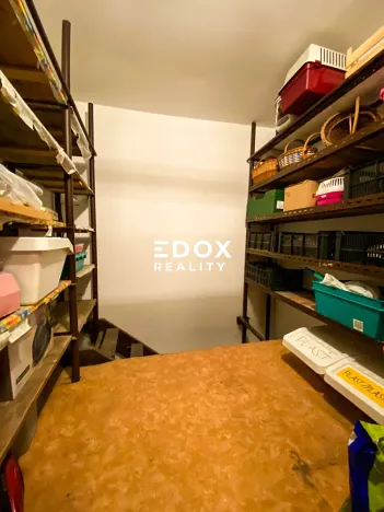 Prodej rodinného domu, Brandýsek, Ve stráni, 280 m2