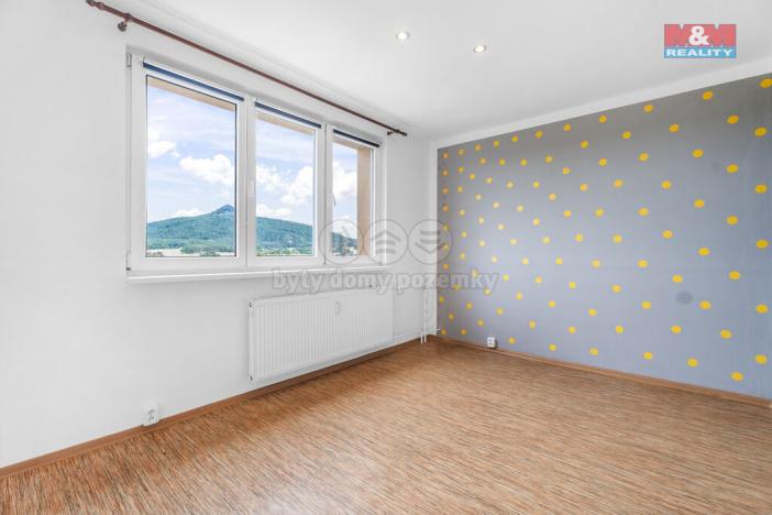 Prodej bytu 3+1, Mimoň - Mimoň I, Sídliště pod Ralskem, 75 m2