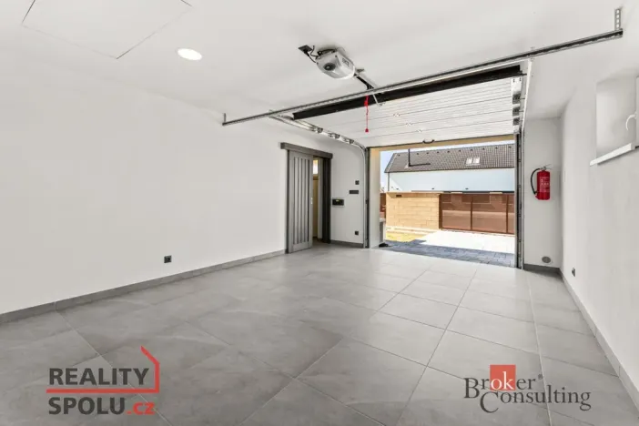 Prodej rodinného domu, Choťánky, Souběžná, 158 m2