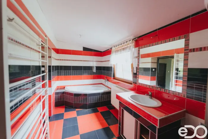 Prodej rodinného domu, Železný Brod - Těpeře, 215 m2