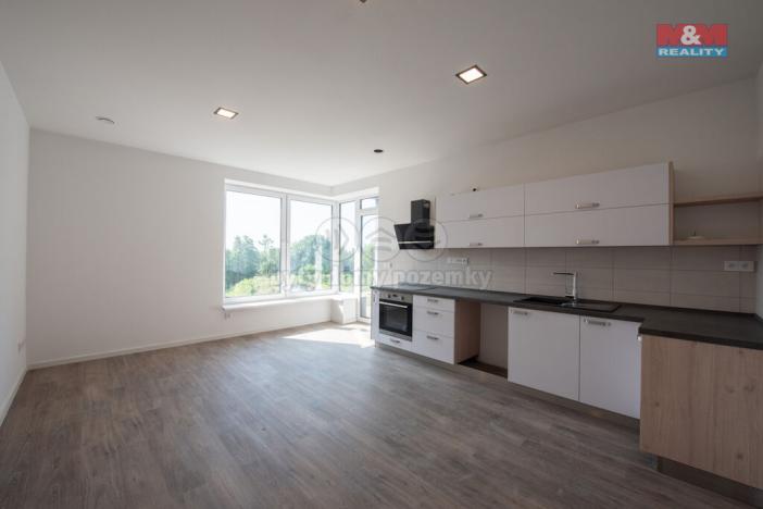 Pronájem bytu 2+kk, Hradec Králové - Kukleny, Pražská třída, 55 m2