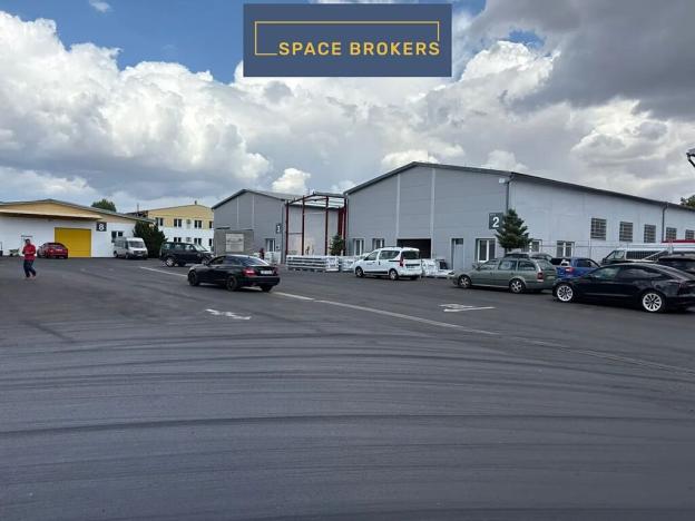 Pronájem skladu, Mělník, 1300 m2