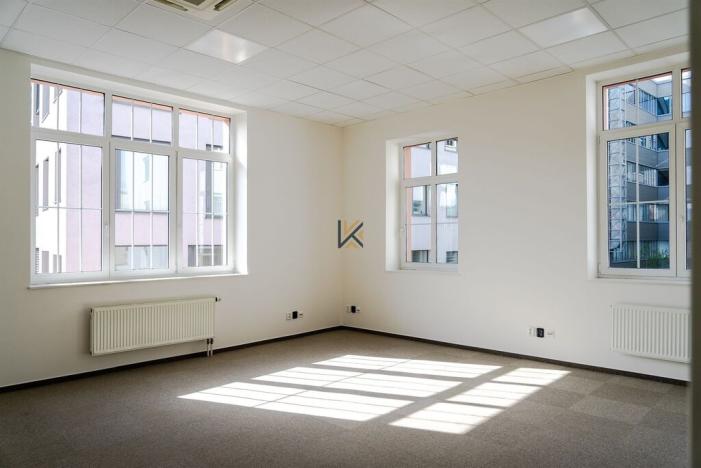 Pronájem kanceláře, Praha - Smíchov, Nádražní, 98 m2