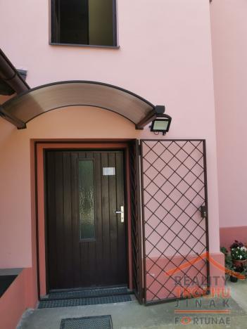 Pronájem kanceláře, Hradec Králové, Pospíšilova, 36 m2