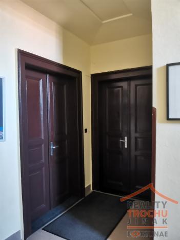 Pronájem kanceláře, Hradec Králové, Pospíšilova, 36 m2