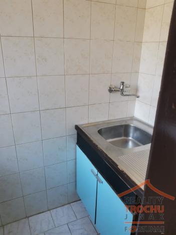 Pronájem kanceláře, Hradec Králové, Pospíšilova, 36 m2