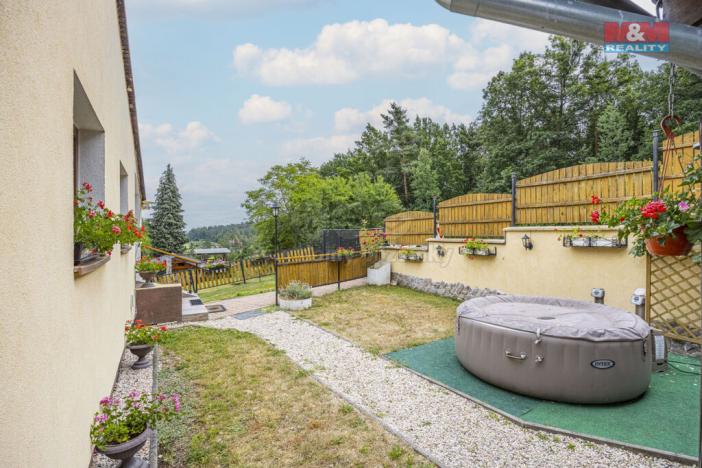 Prodej chalupy, Kamenice - Ládví, 57 m2