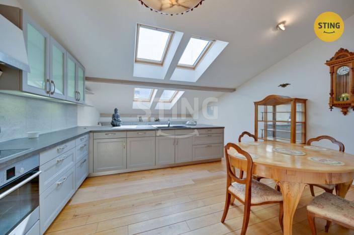 Prodej rodinného domu, Olomouc, Šemberova, 200 m2