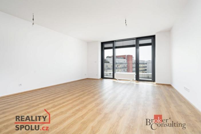 Pronájem bytu 2+kk, Plzeň - Jižní Předměstí, Měděná, 63 m2