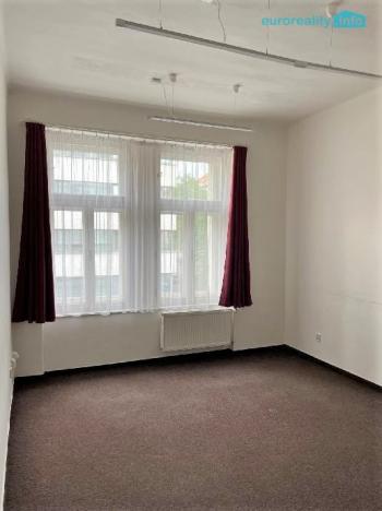 Pronájem kanceláře, Praha, Domažlická, 22 m2