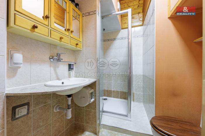 Prodej bytu 4+1, Karlovy Vary, Ondřejská, 79 m2