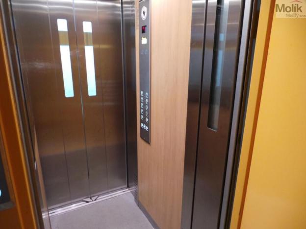 Pronájem bytu 2+1, Chomutov, 17. listopadu, 62 m2