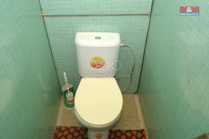 Prodej bytu 3+1, Praha - Prosek, Lovosická, 79 m2