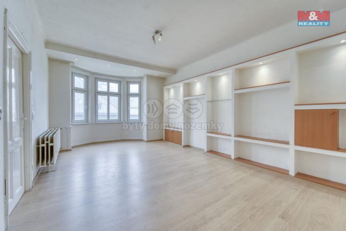 Prodej bytu 3+1, Plzeň - Jižní Předměstí, Klatovská třída, 100 m2