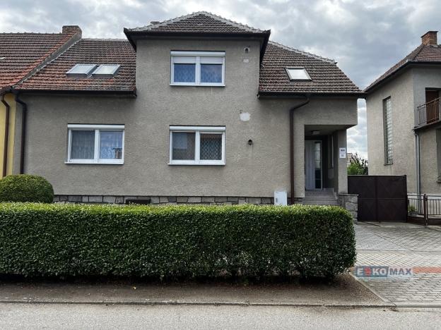 Prodej rodinného domu, Břeclav - Poštorná, Záhumní, 260 m2