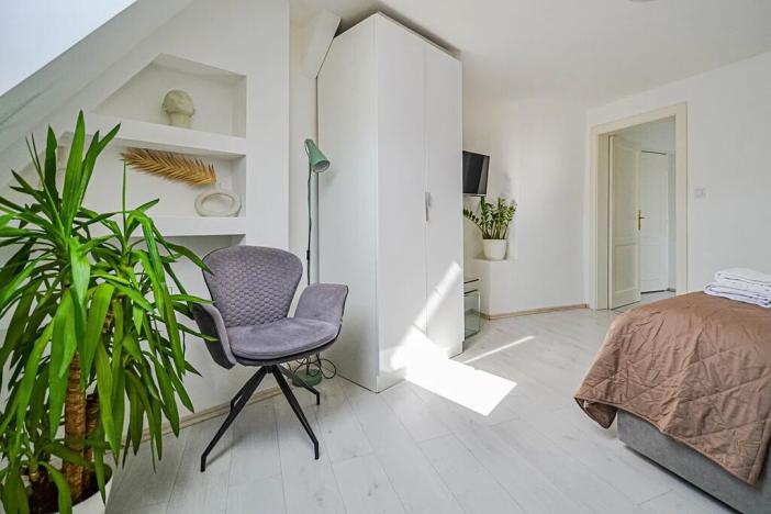 Prodej bytu 2+1, Praha - Nové Město, Školská, 55 m2