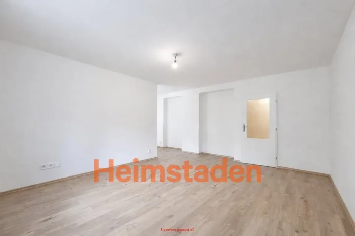 Pronájem bytu 1+kk, Havířov - Město, Hlavní třída, 38 m2