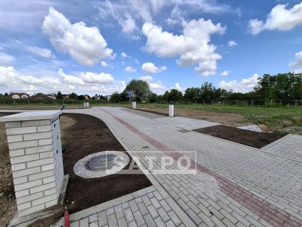 Prodej pozemku pro bydlení, Praha - Šeberov, U školky, 675 m2