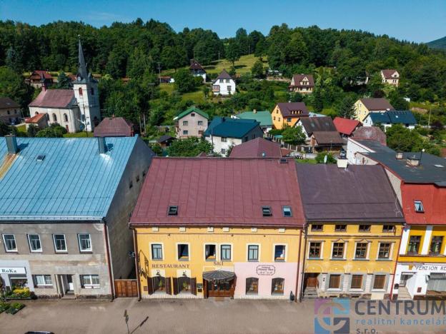 Prodej ubytování, Svoboda nad Úpou, 5. května, 1050 m2